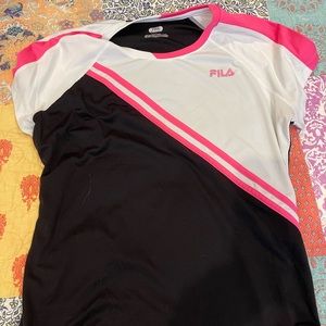 Women’s workout shirt